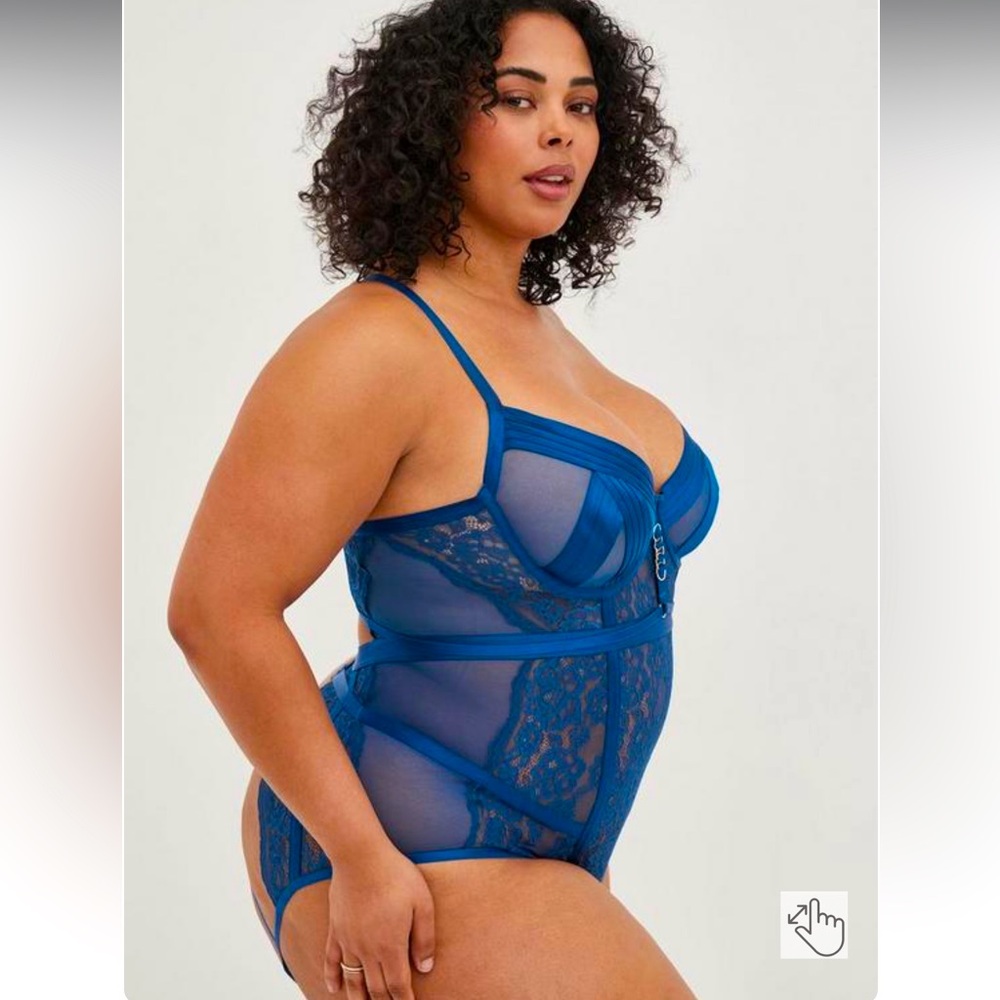 Torrid Straps And Rings Lace Bodysuit With Open Back